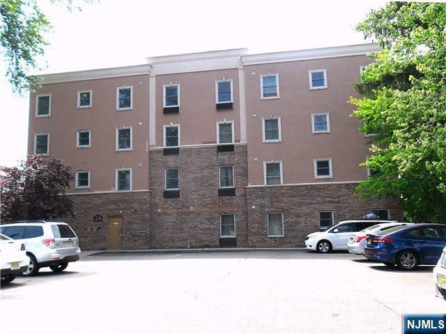 Building Photo - 24 S William St Unit 203-203 Rental