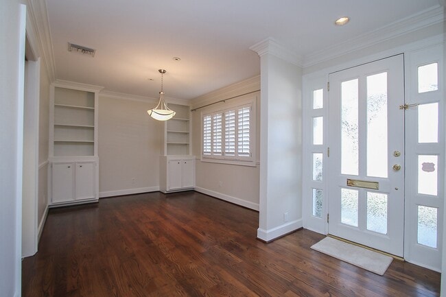 Photo - 6208 Kirby Dr