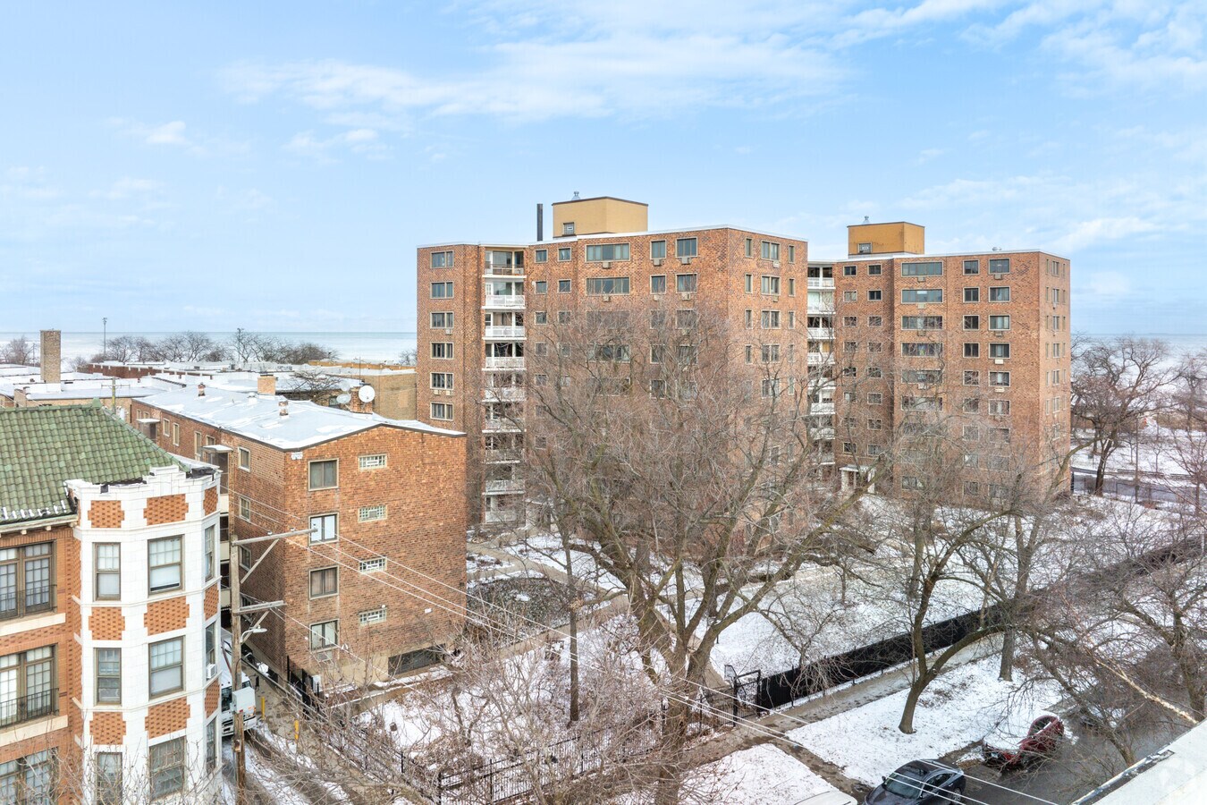 Alternate Exterior - Lunt-Lake Apartments