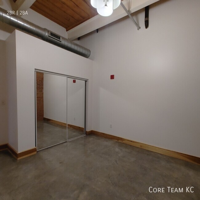 Photo - 382 W 22nd St Unit 401