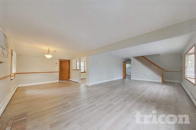 Photo - 26 Village Ln