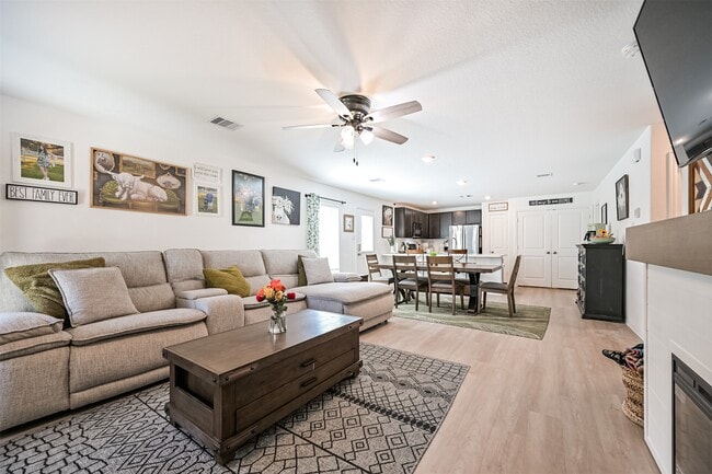 Photo - 138 Austin Rd