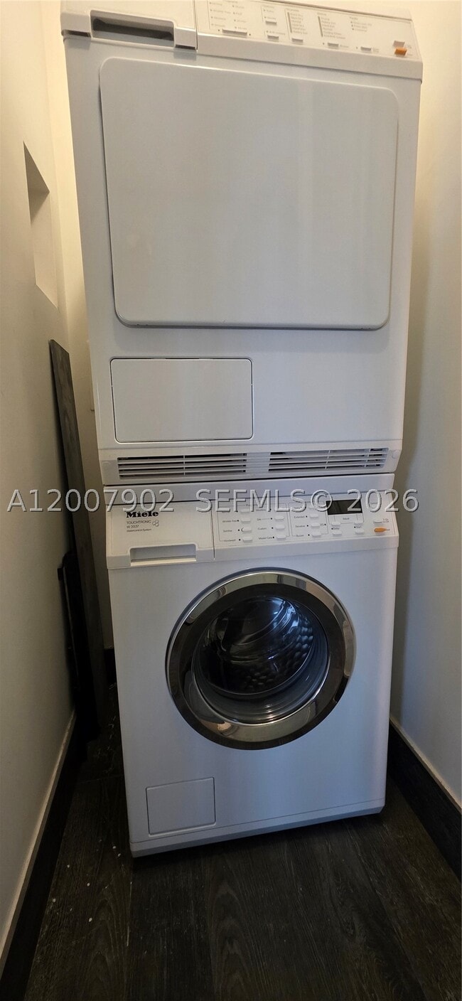 Photo - 5255 Collins Ave Unit 7G