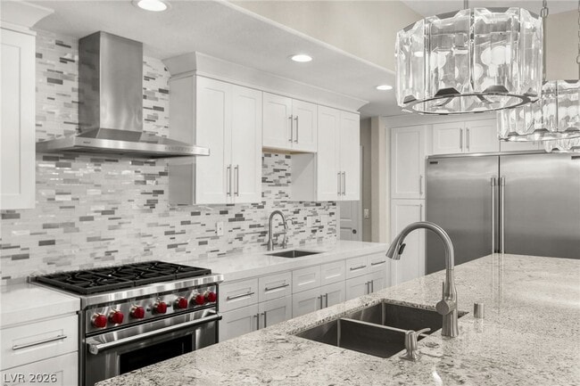 Photo - 13 Dovetail Cir