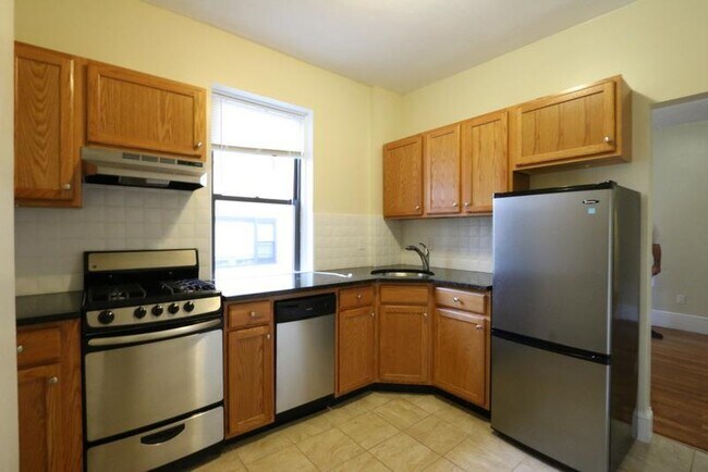 Photo - 75 Hancock St Unit 1