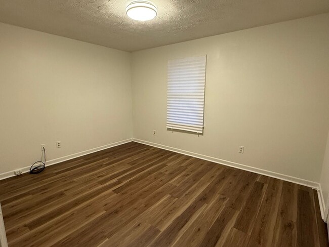 Photo - Fowler Drive Unidad 365