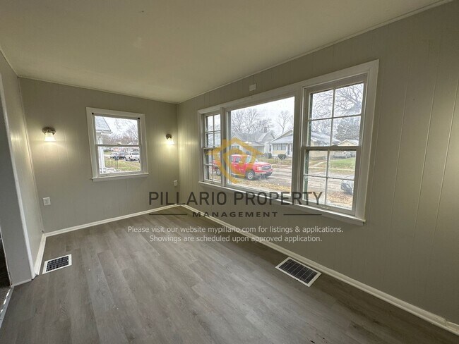 Photo - 1405 W 5th St Unidad 1405 W 5th St. 1