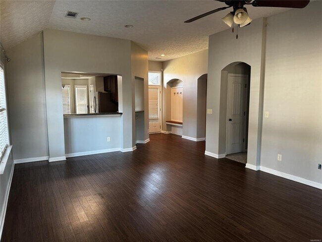 Photo - 9133 Saw Tooth Loop