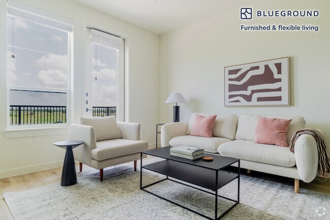 Building Photo - 3801 N A W Grimes Blvd Unit FL3-ID323 Rental