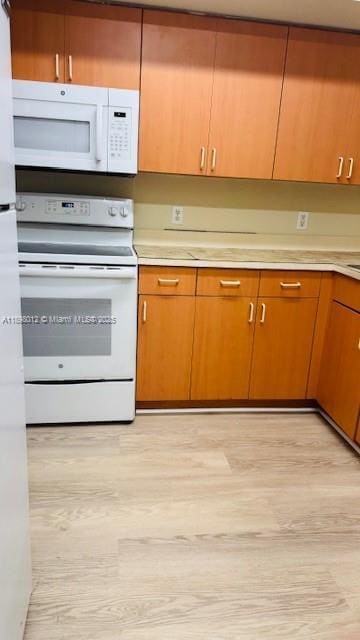 Photo - 1806 Belmont Ln Unit 1806