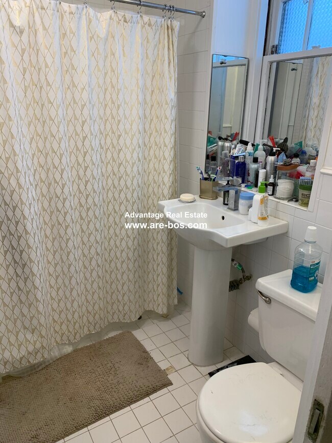 Photo - 50 Chester St Unit 1