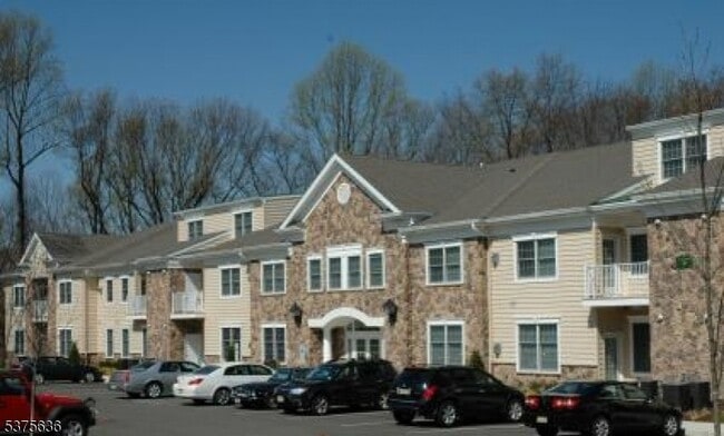Building Photo - 851 Springfield Ave Rental