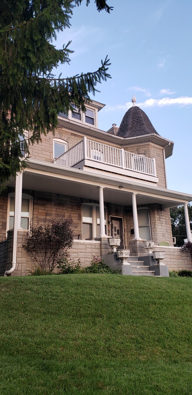 Photo - 1301 Hampden Blvd Unit 2