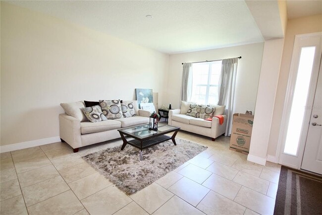 Photo - 1073 Cavan Dr