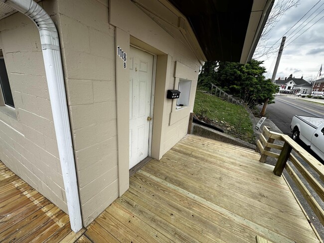 Photo - 1118-B 17th St Townhome