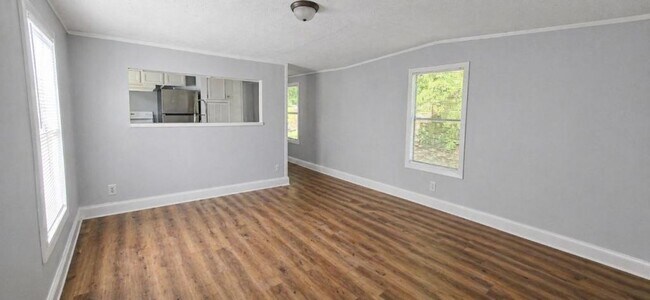 Photo - 2828 Redwing Ln