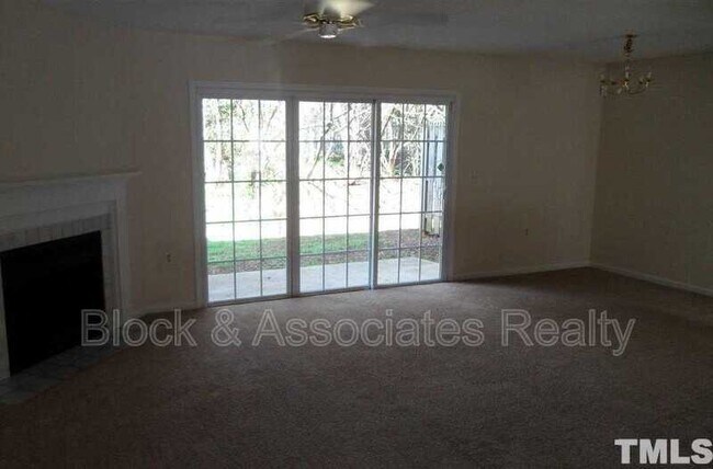 Photo - 2426 Condor Ct