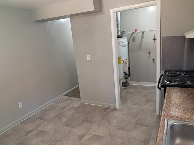 Photo - 1011 Emporia St Unit 1011