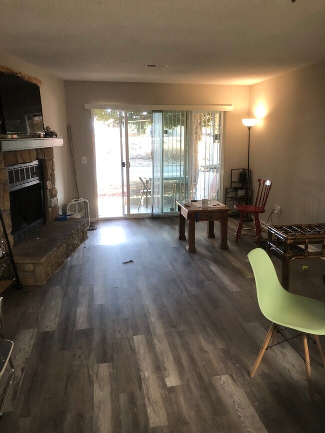 Photo - 457 S Memphis Way Unit 2