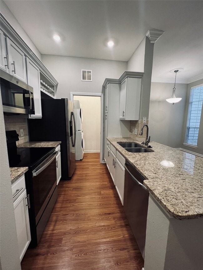 Photo - 5353 Memorial Dr Unidad 1004