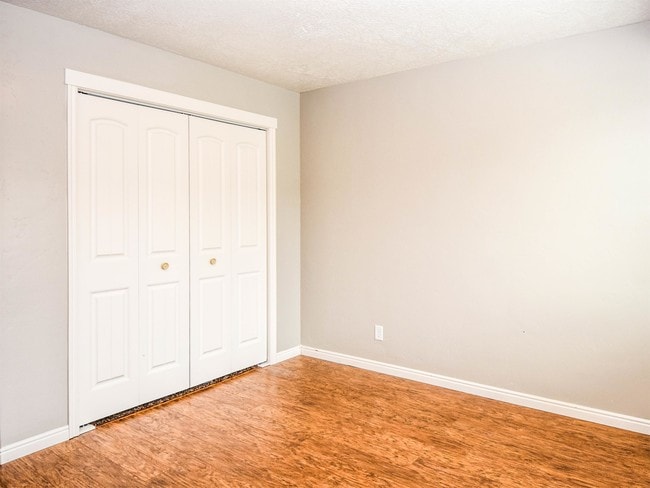 Photo - 538 W 1595 N
