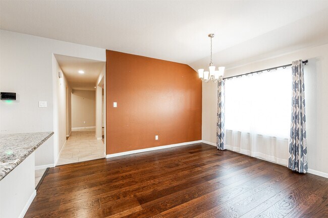 Photo - 3014 Josephine Falls Ct