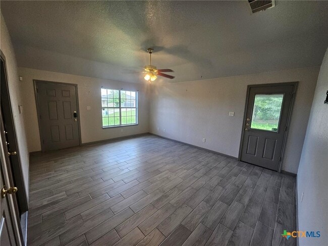 Building Photo - 300 Castellon Ct