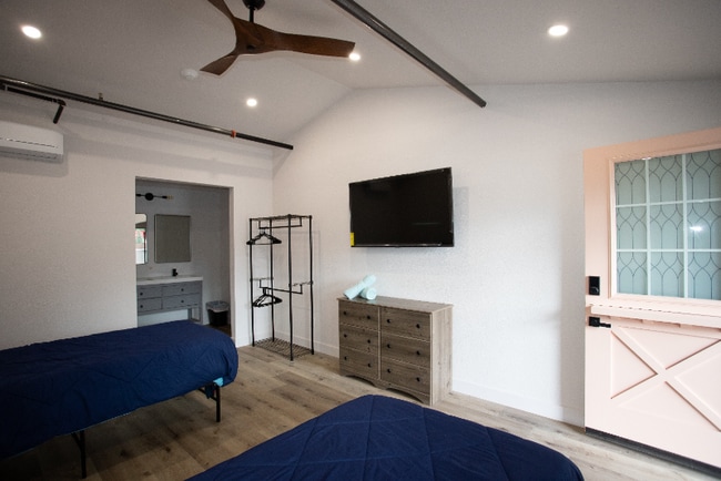 Photo - 858 E White Mountain Blvd Unit 2