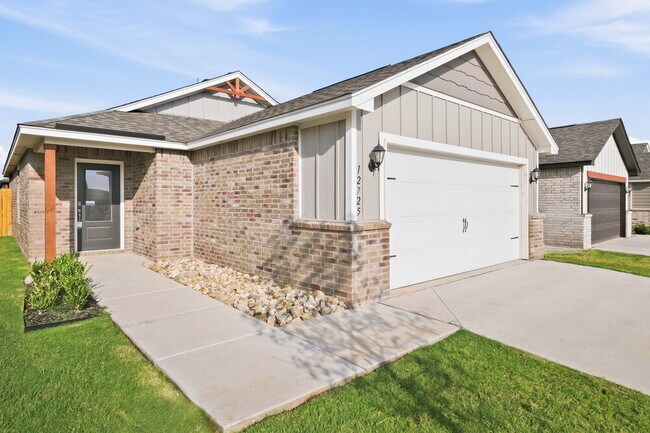 12725 Carrara Ln