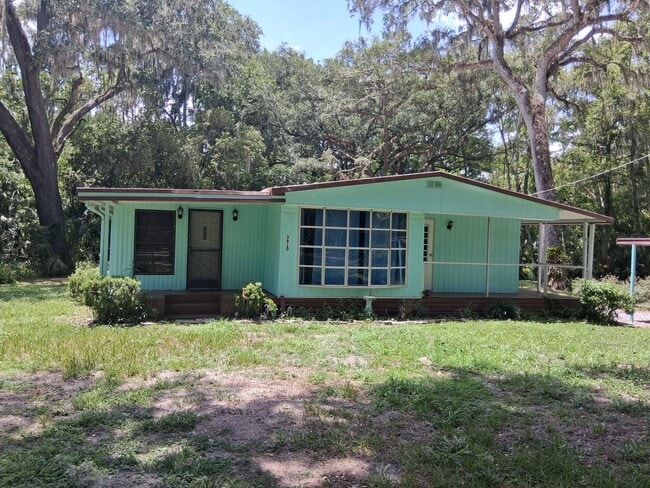 Photo - 2 bedroom 2 bathroom Lake House with a bonus room
