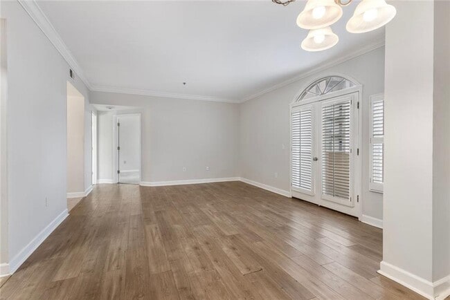Photo - 2161 Peachtree Rd Unidad 305