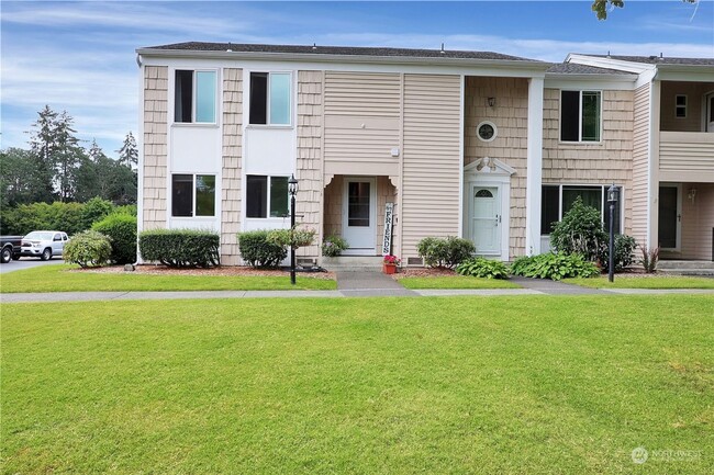 Beautiful 3-Condo in Lakewood – Apply Today! - Beautiful 3-Condo in Lakewood – Apply Today!