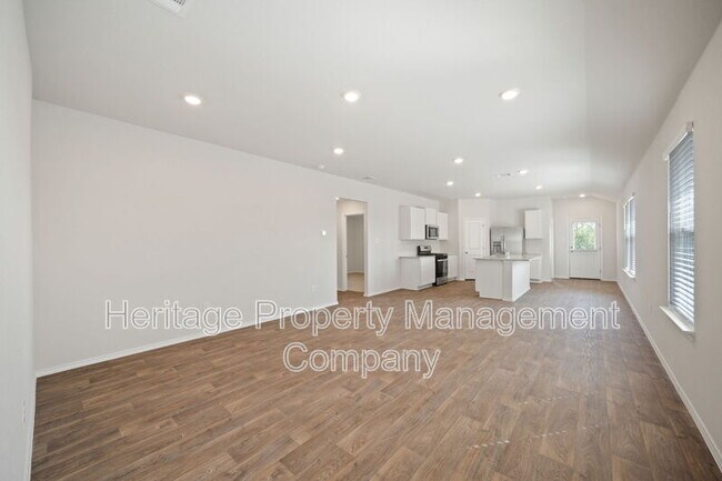 Photo - 15706 Clove Spice Wy