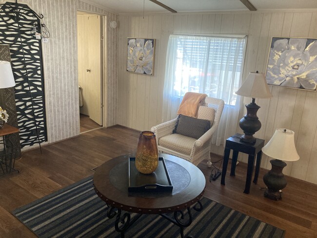 Photo - 1420 Whisper Cir