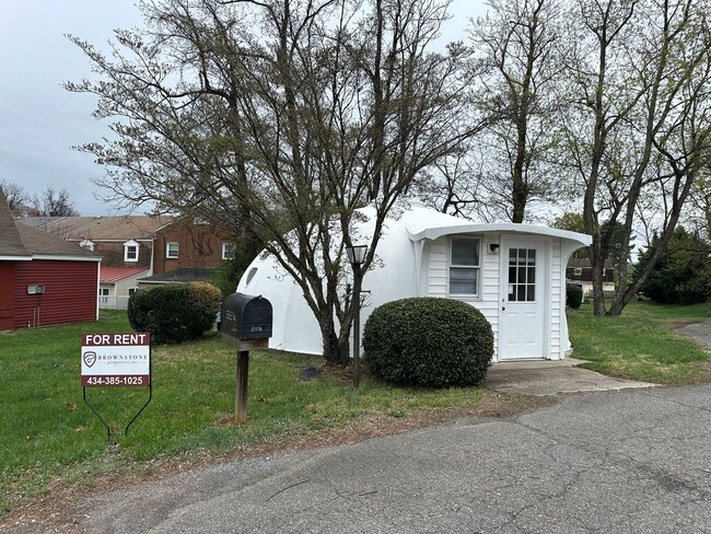 Photo - 3313 Old Forest Rd Apartment Unit 1.5