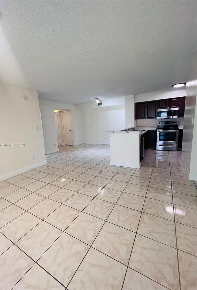 560 S Park Rd Condo - Condo for Rent in Hollywood, FL | ForRent.com