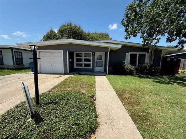 Photo - 117 Holly Dr House