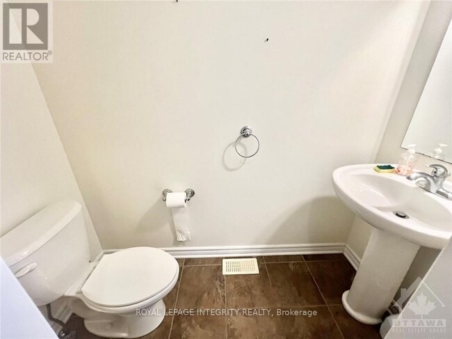 Photo - 102 Brady Ave