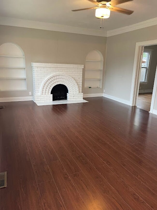 Photo - Charming 3 bedroom, 2 bathroom 2-story home in the heart of Guthrie