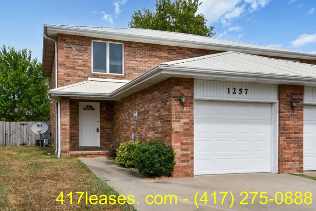Building Photo - 1257 E Lakewood St Rental