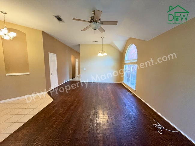 Photo - 3024 Peppercorn Dr