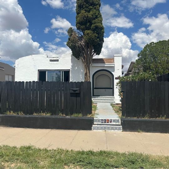 Photo - 2929 Mobile Ave