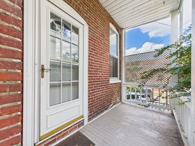 Photo - 2204 W Grace St Unidad 1b
