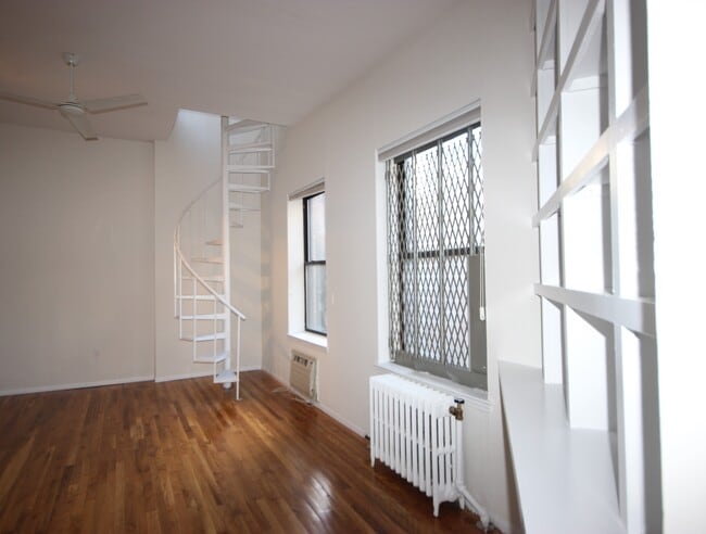 Photo - 605 W 112th St