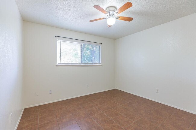 11405 Ptarmigan Dr