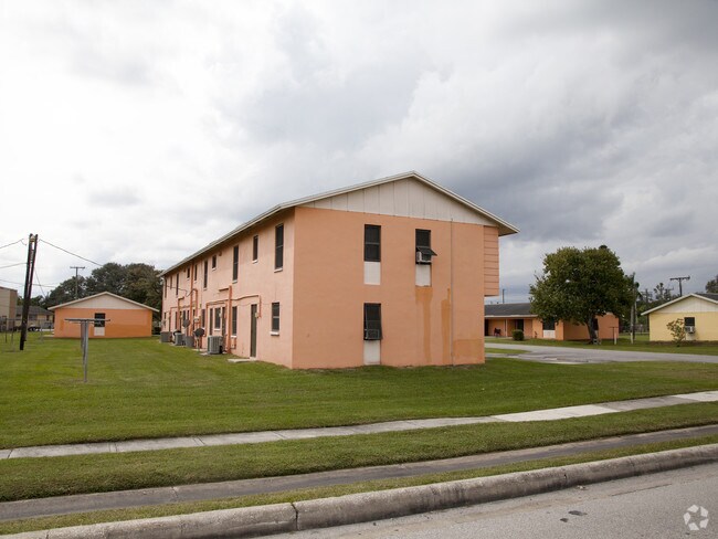 Photo - Fremd Village