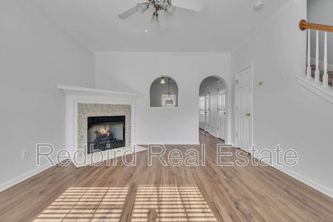 Photo - 1101 Downs Blvd