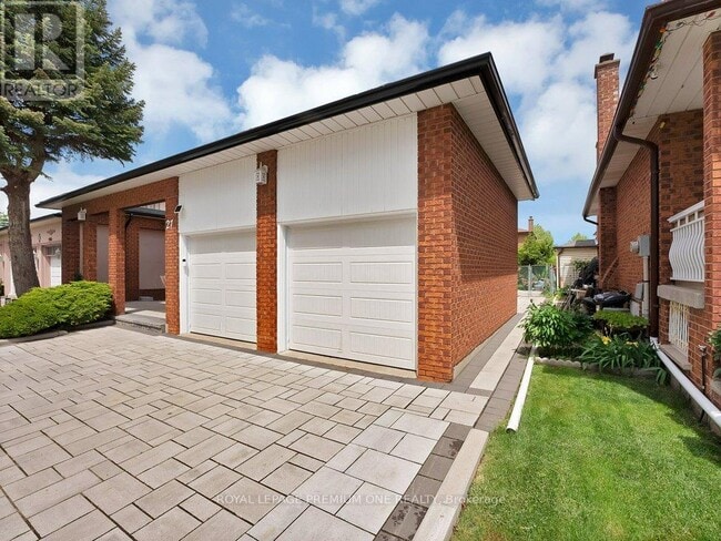 Photo - 27 Elmartin Dr
