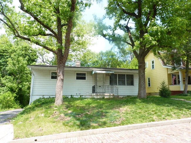 Front Home - 156 Parkview Ave Casa