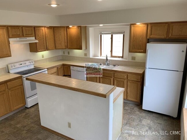 Photo - 5820 Corinth Dr